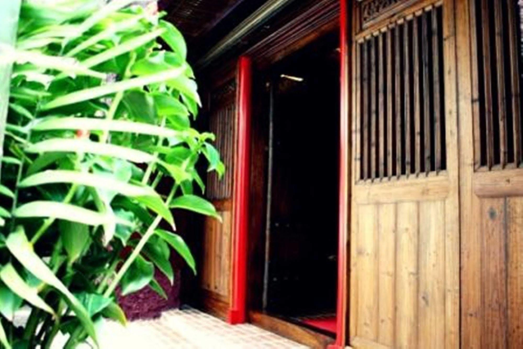 Rainforest Bed & Breakfast Kuala Lumpur Exterior foto